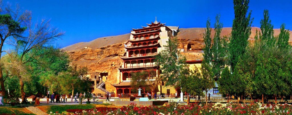 Gansu Tours-Mogao Grottoes 3