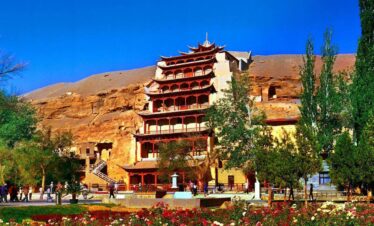 Gansu Tours-Mogao Grottoes 3