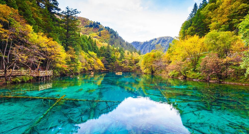 Sichuan Jiuzhaigou Tour