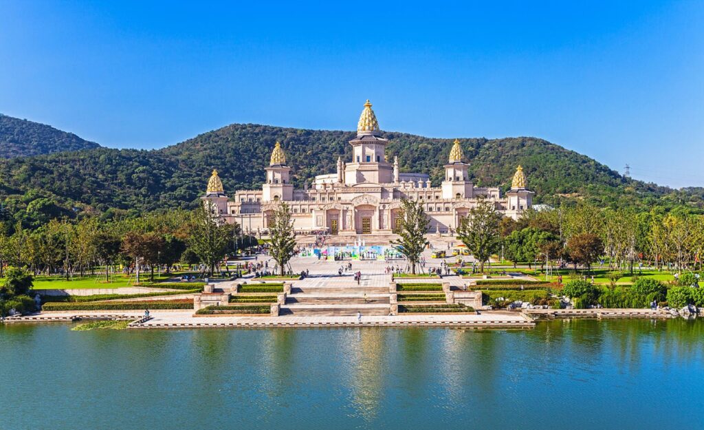 Wuxi Tour A Brahma Palace outlook