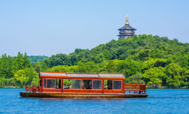 Shanghai Tour Package A Hangzhou West Lake Cruise