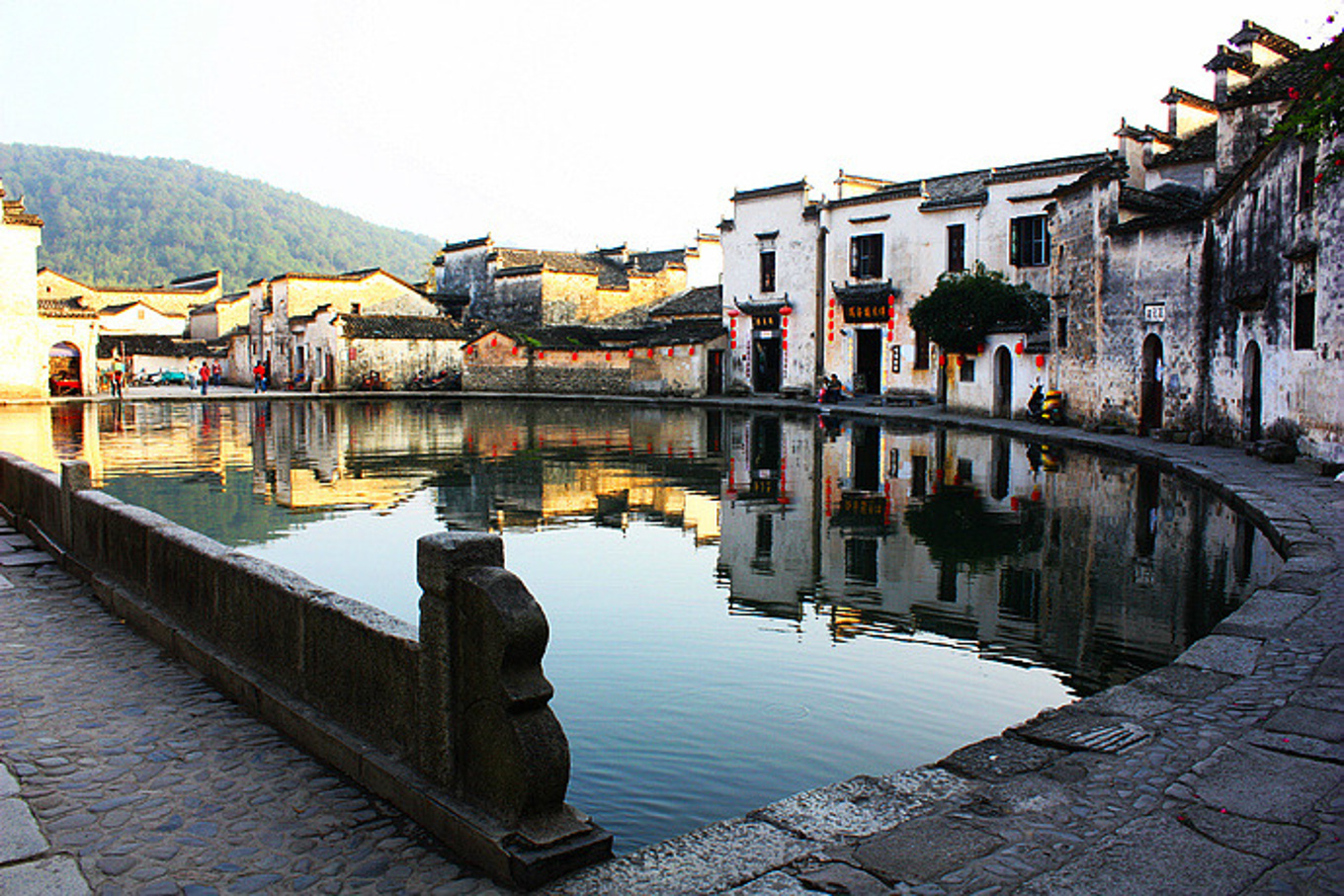 Huangshan Tour Hongcun Ancient Village 1