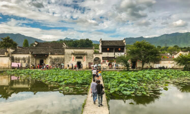 Huangshan Tour Hongcun Ancient Village 3