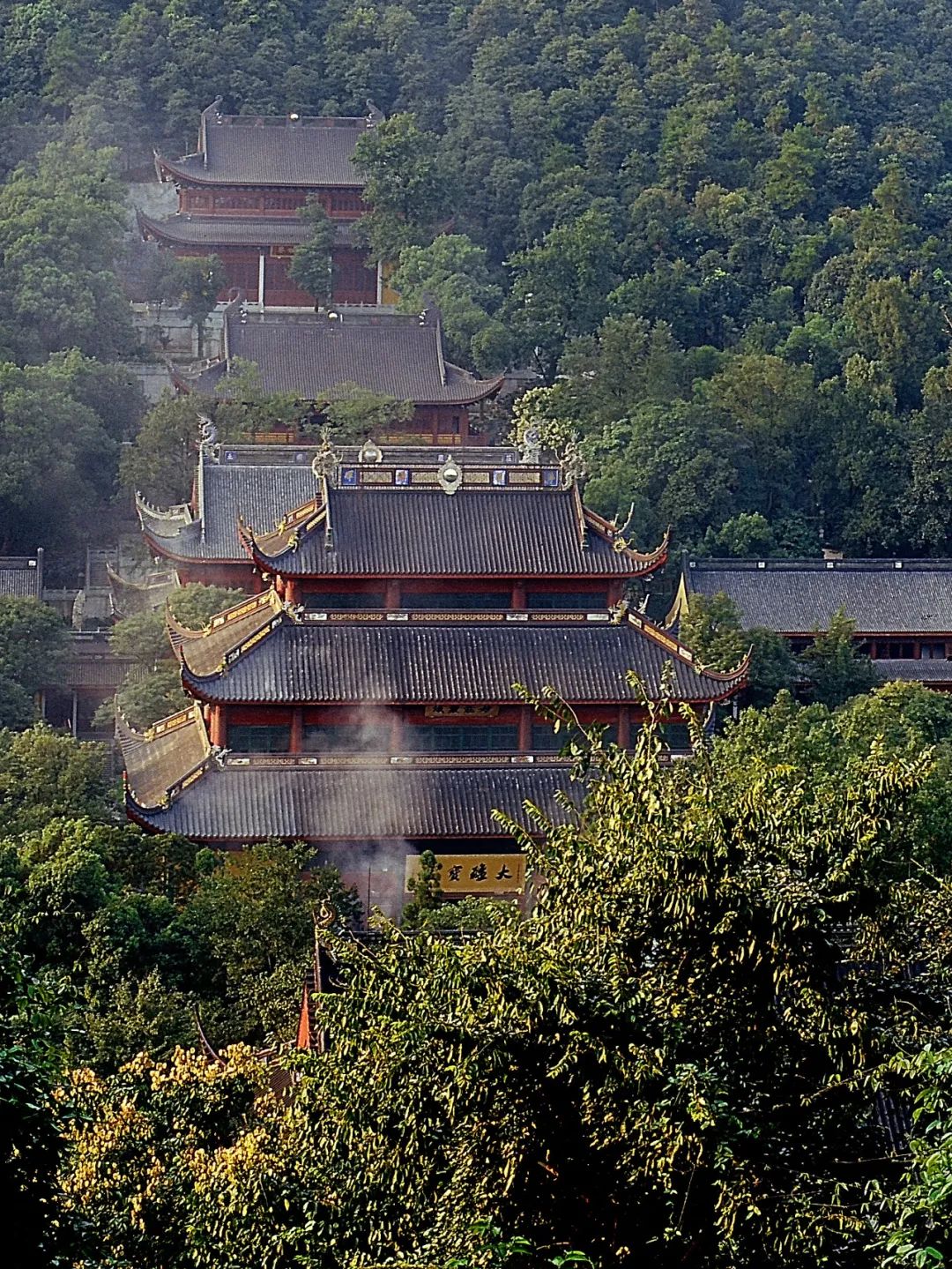 Shanghai Beijing Tour A-Hangzhou West Lake Cruise