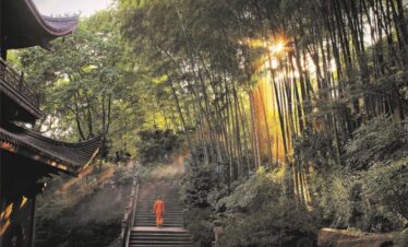 Shanghai Tour Package B Ling yin Temple View Photo