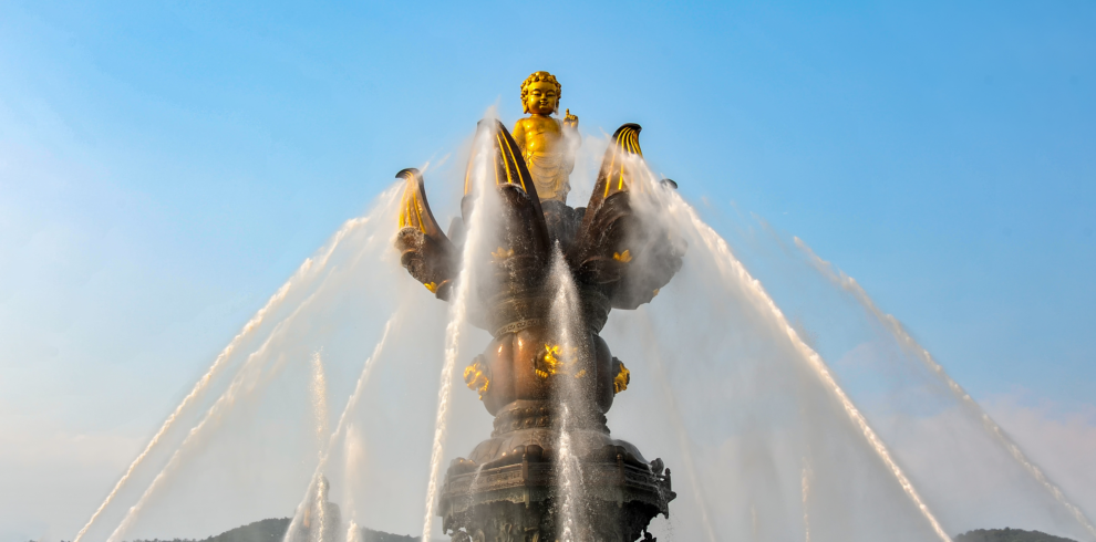 Shanghai Tour Package I Nine Dragons Bathing Shakyamuni