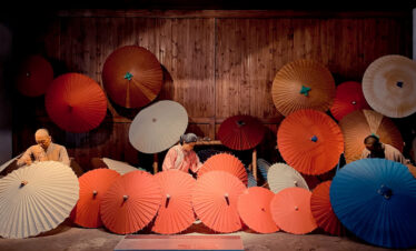 Hangzhou Tour B Traditional Umbrella Museum