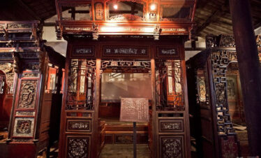 Wuzhen Tour Jiangnan Hundred-Bed Museum