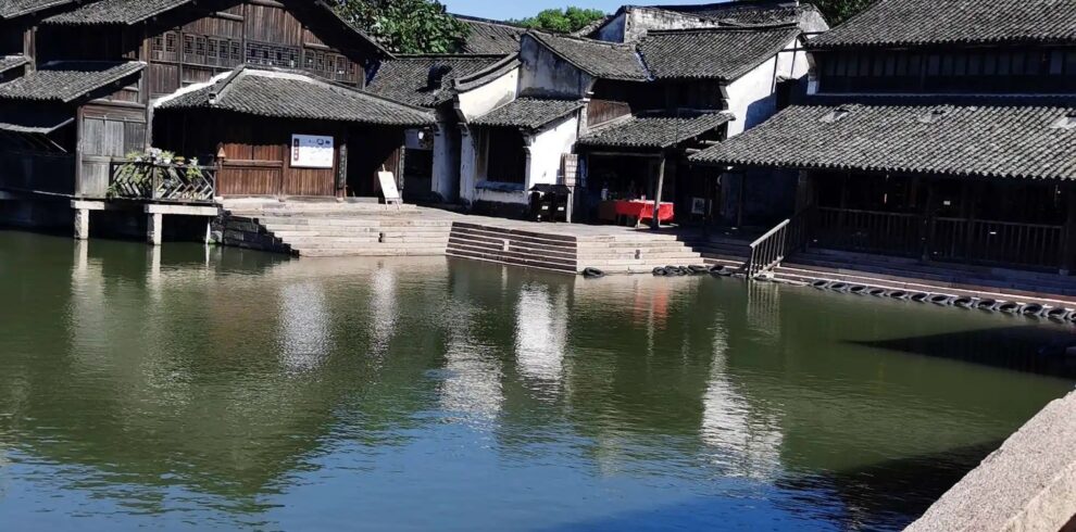 Wuzhen Tour East Bank